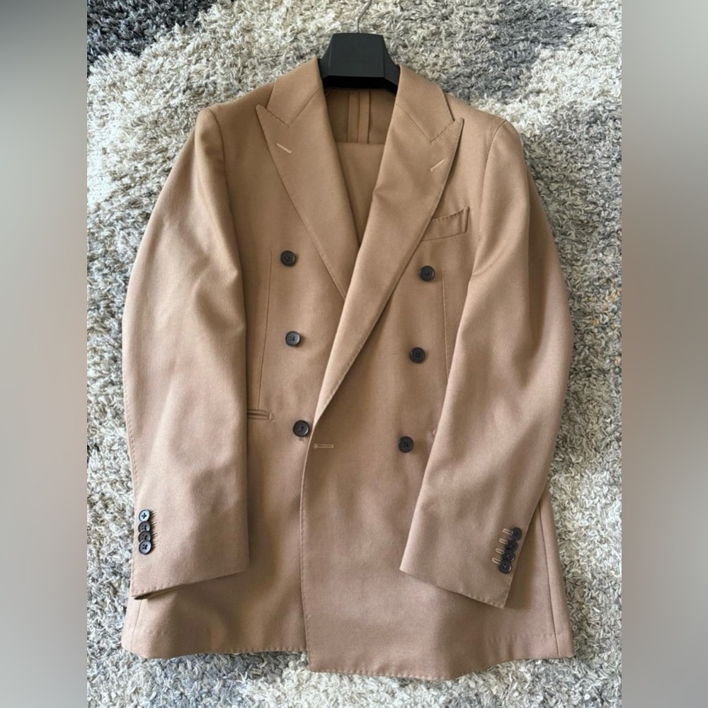 Custom Suitsupply Double Breasted Tobacco Suit Size 38R